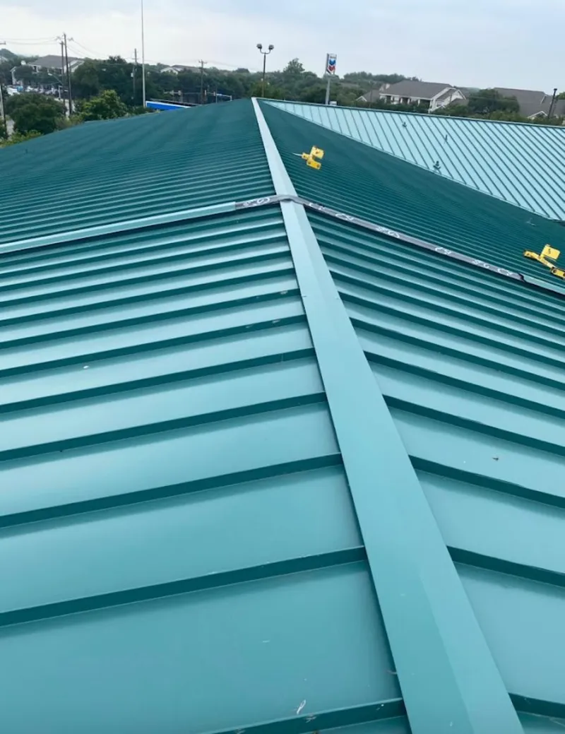 Green commercial metal roof ridge and valley for Metal Roof Repair in Kingsport